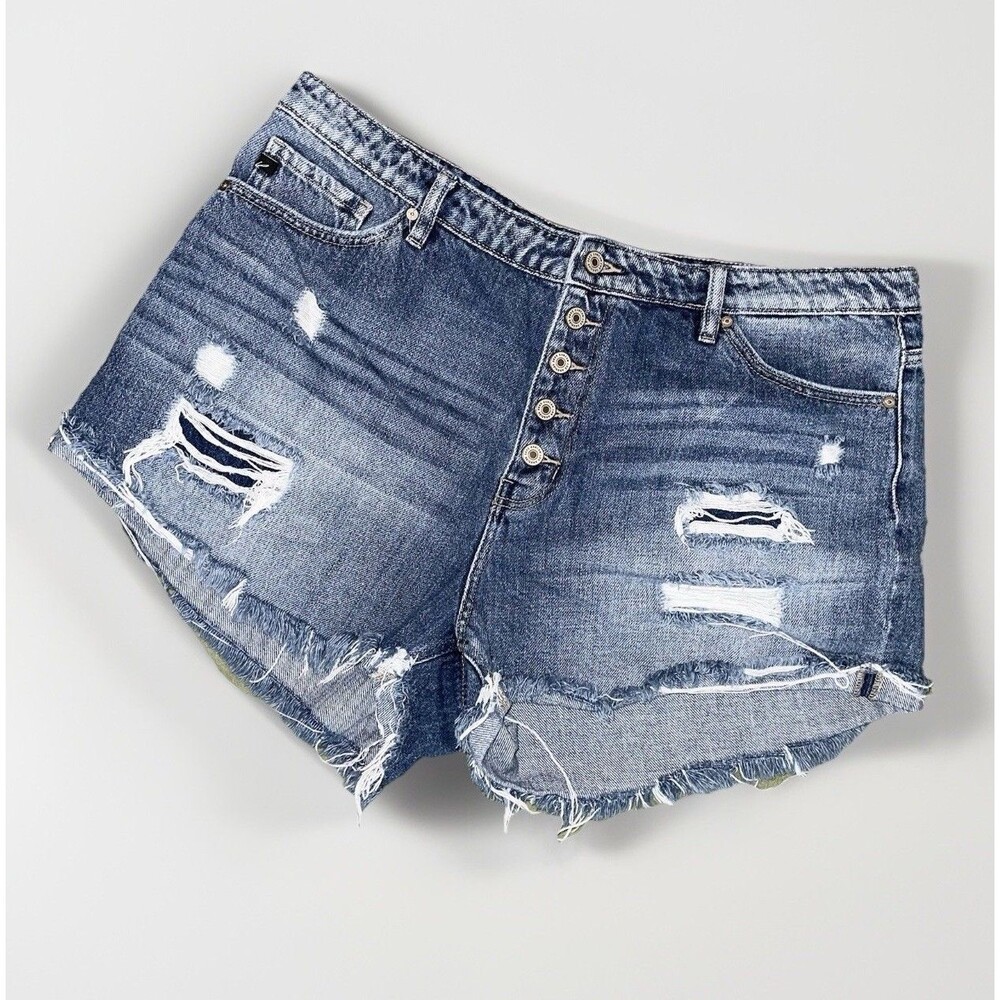KanCan Denim Shorts Plus Size 2XL Distressed Blue Medium Wash Raw Hem